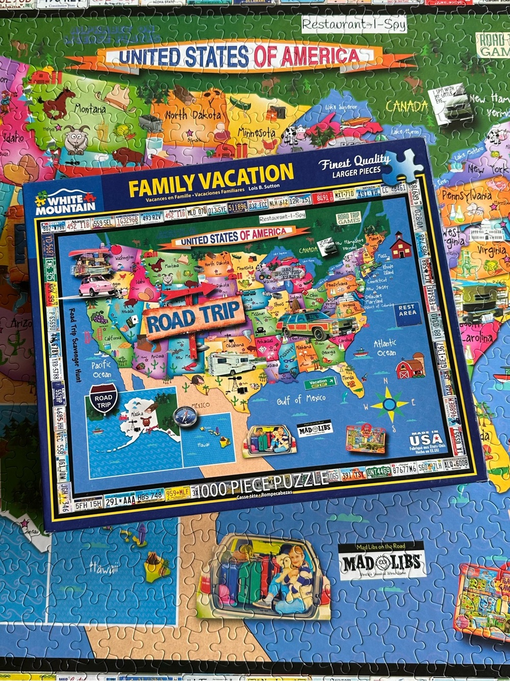 White Mountain 1000 Piece Puzzle Family Vacation Lois B. Sutton 2019 24” x 30”